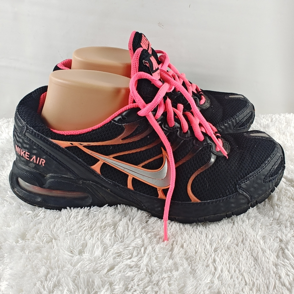 Nike Womens Size 9 Air Torch 4 Pink & Black Sneakers. - Picture 4 of 15